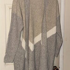 Maurices Gray and Cream Cardigan Sweater Long Sleeve Open Front